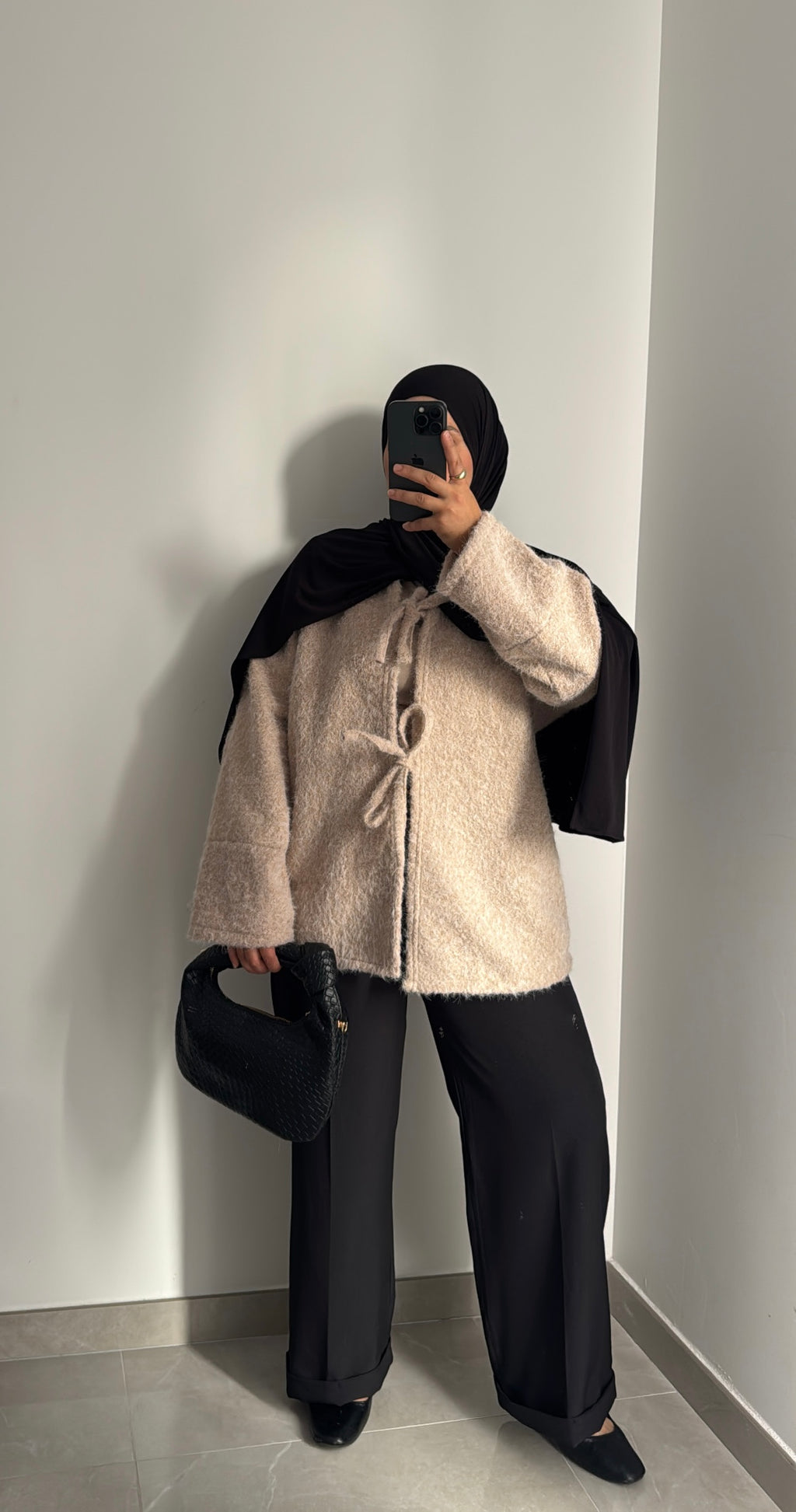 Gilet doux à noeud - BEIGE