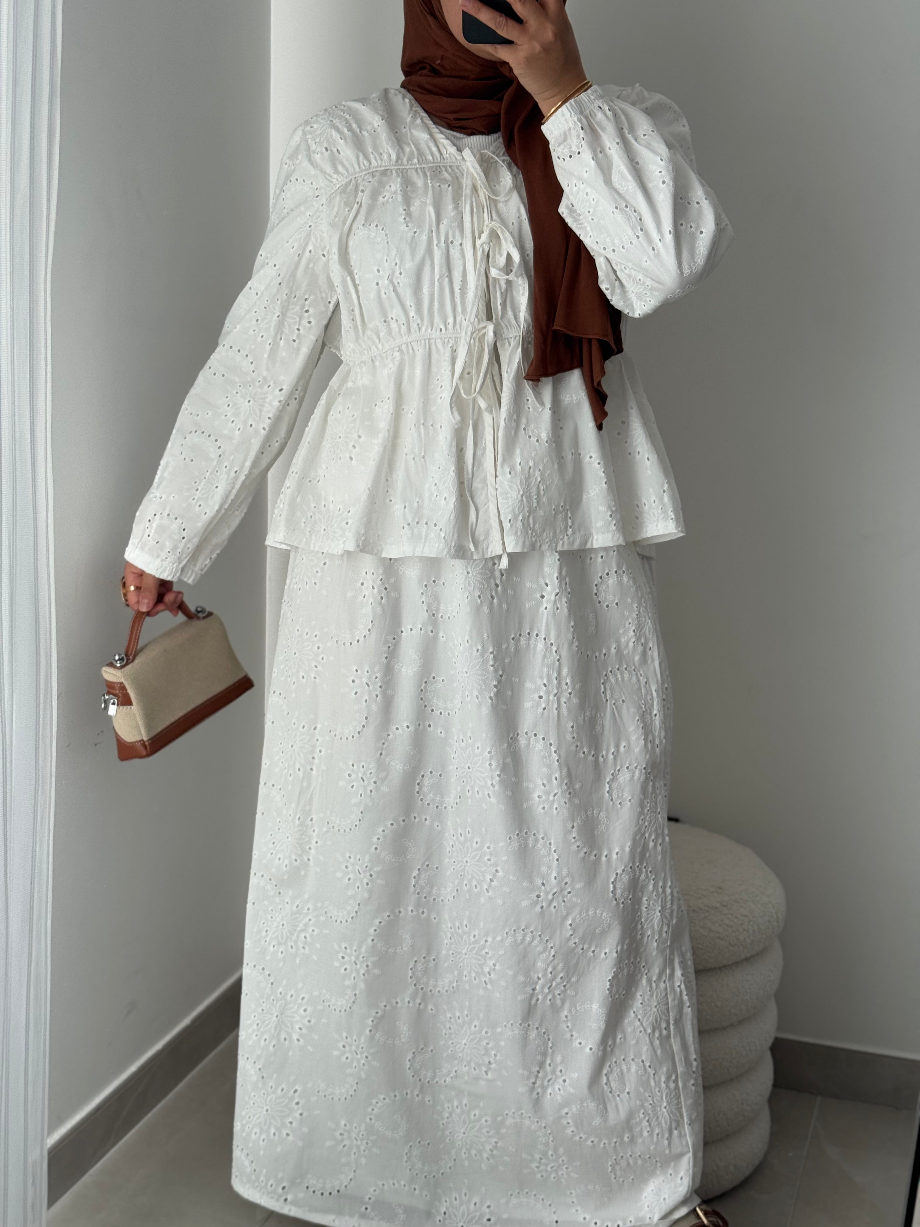 Ensemble broderie anglaise – BLANC