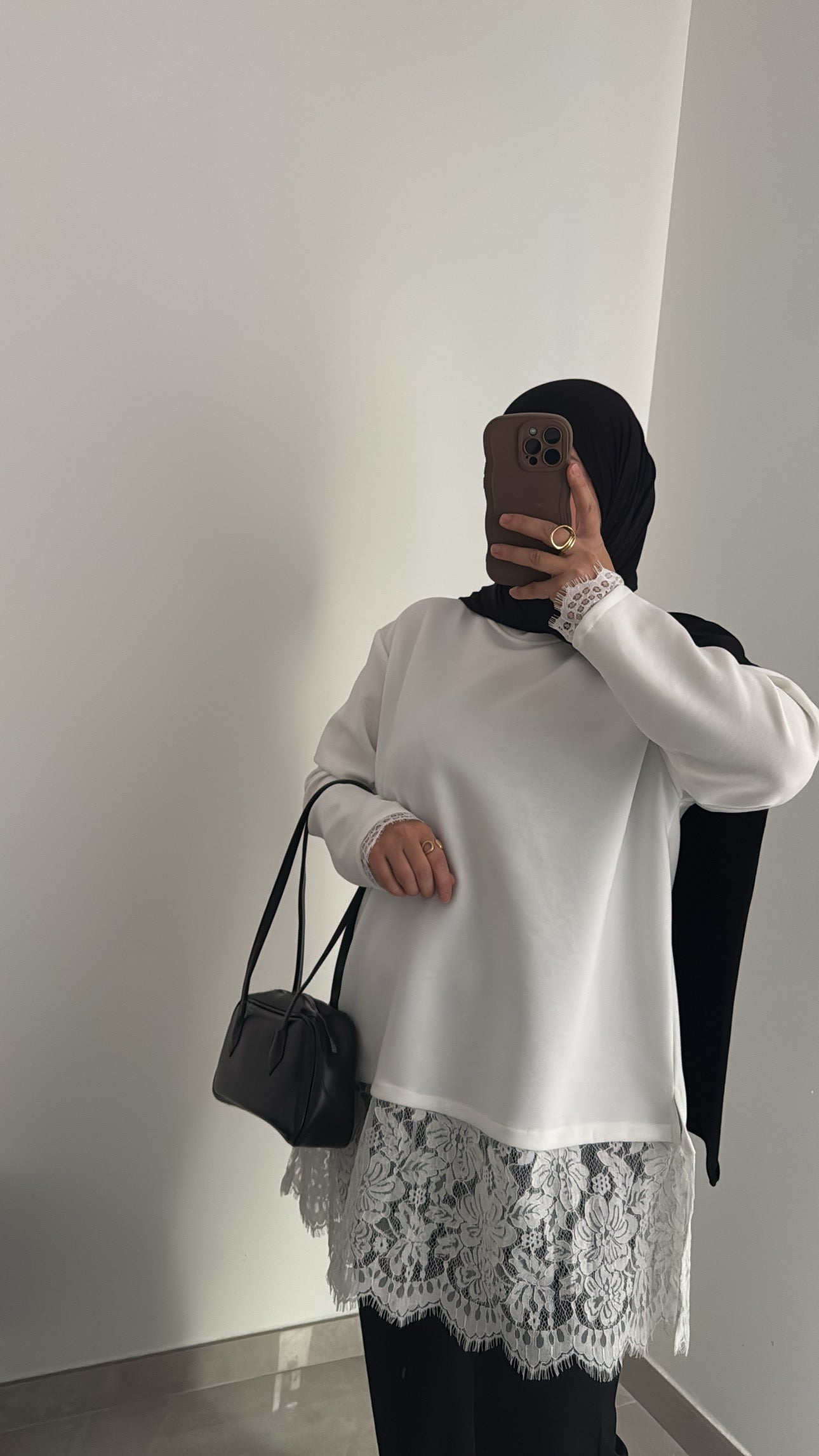 Pull détails dentelle - BLANC