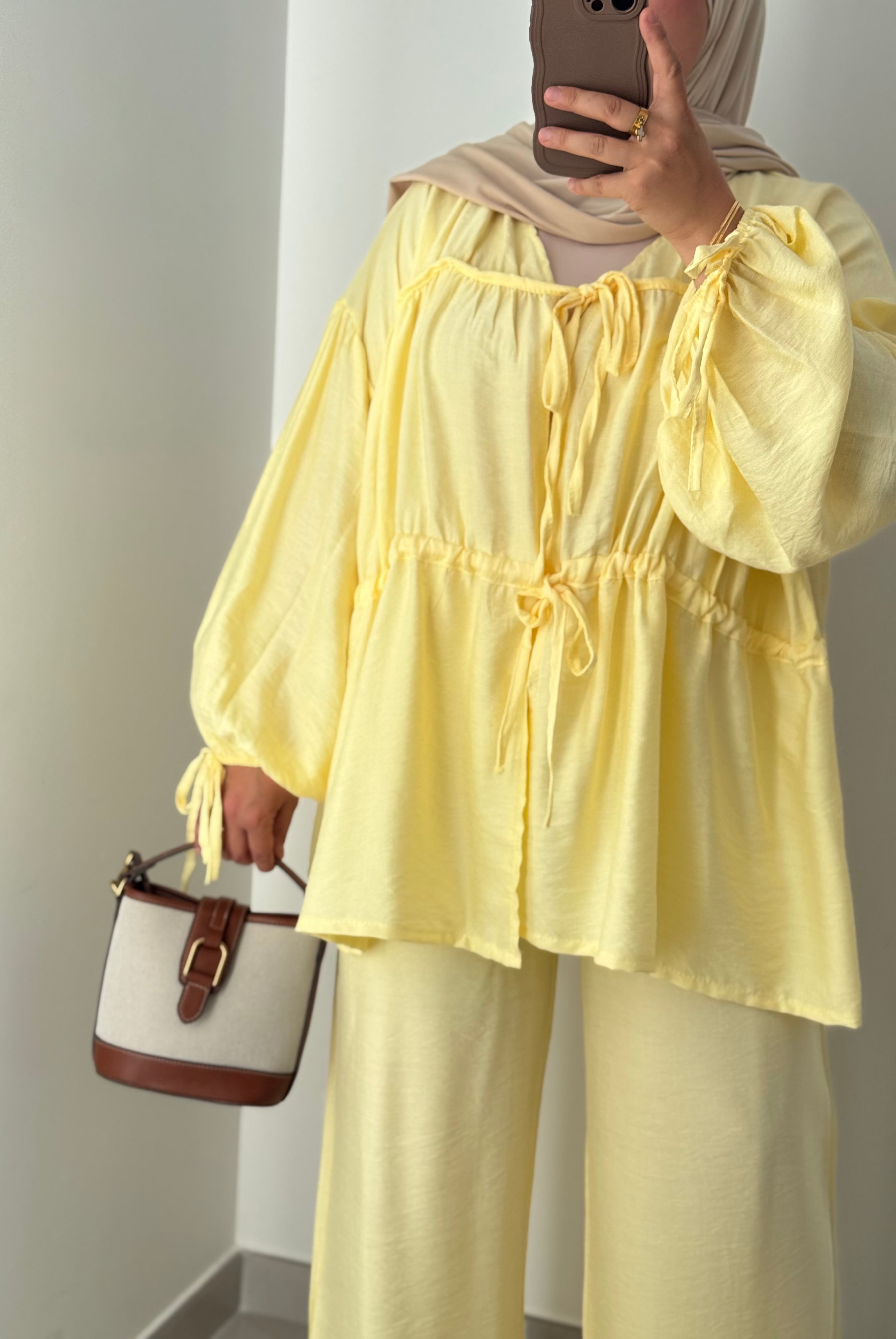 Ensemble LAYAH- JAUNE BEURRE