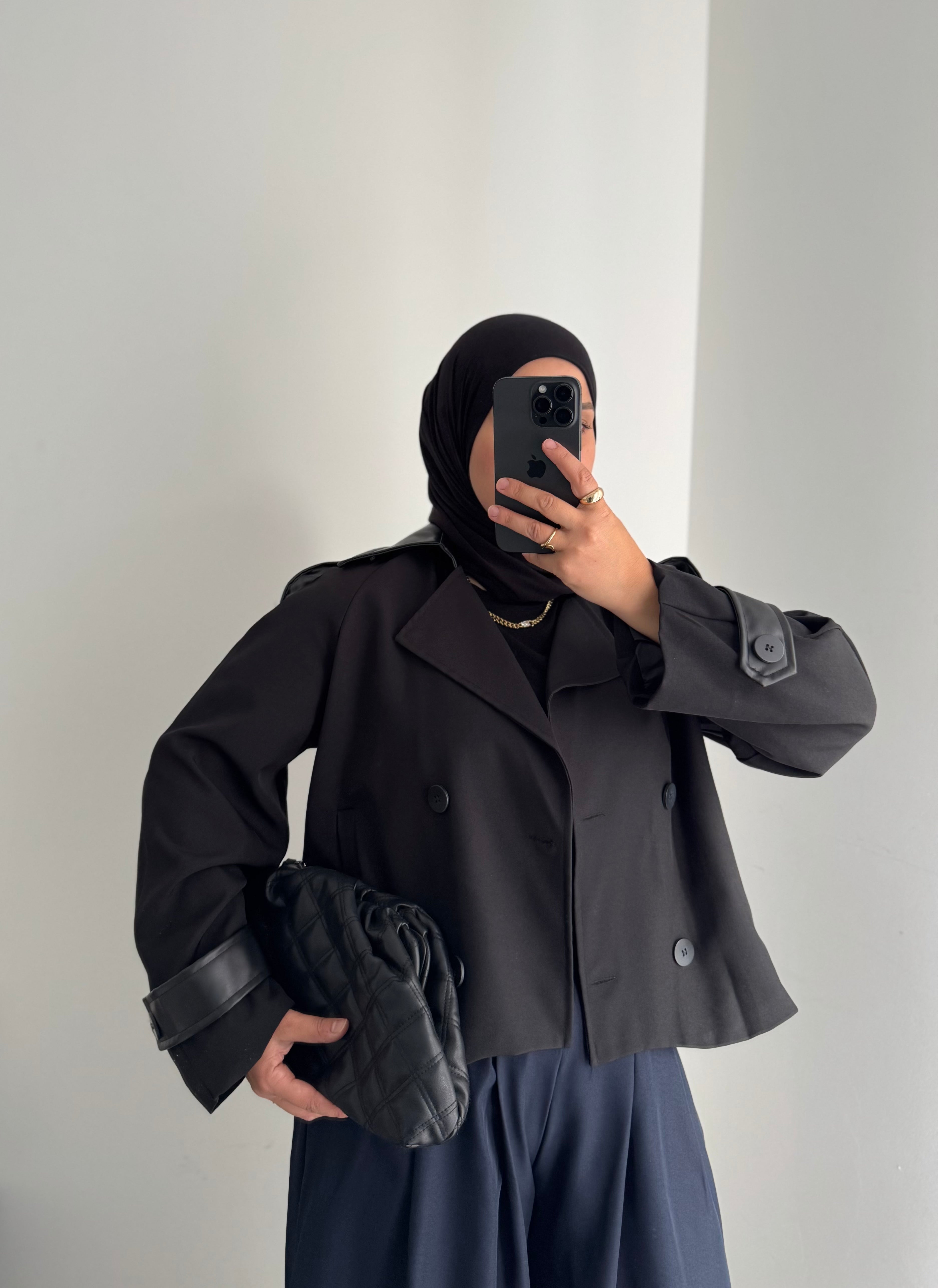 Veste courte détails cuir