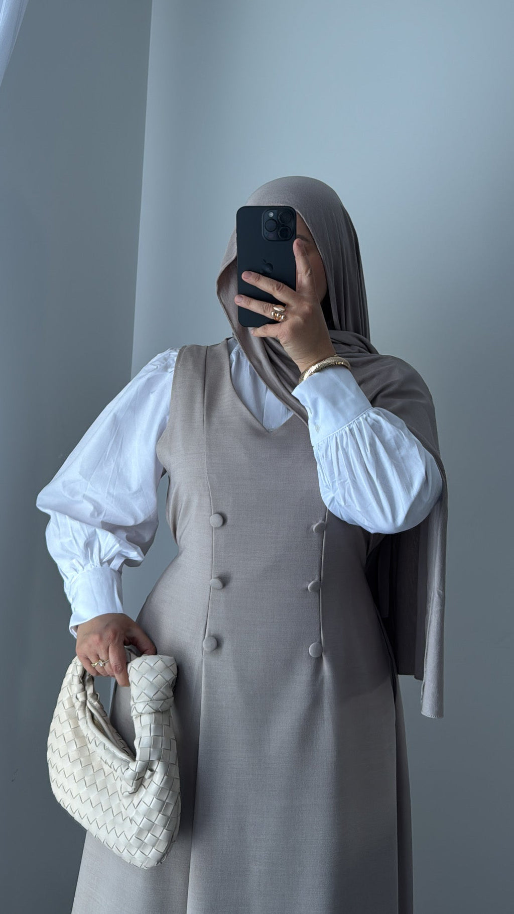 ROBE SANS MANCHE « DUNE »  - TAUPE