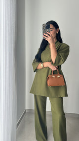 TAILLEUR SANAE MANCHE COURTE - VERT ANIS