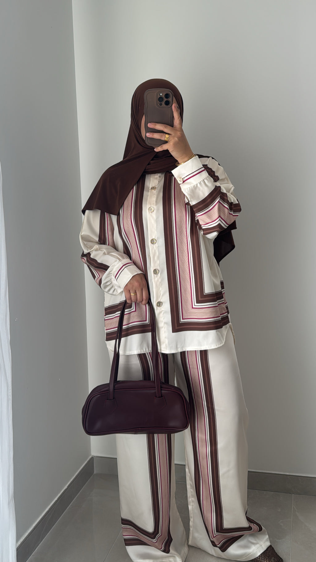 Ensemble ELYA - MARRON