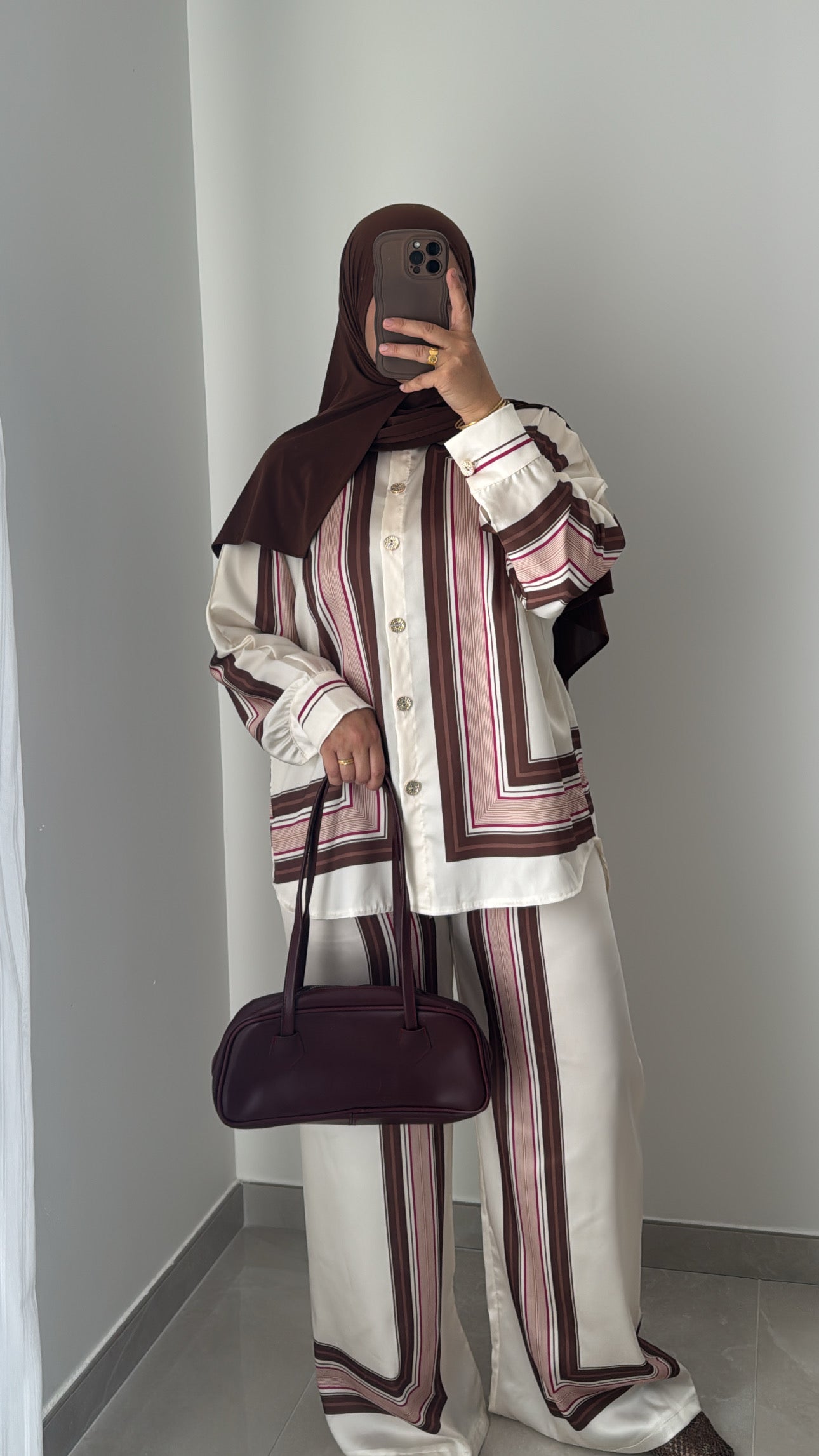 Ensemble ELYA - MARRON