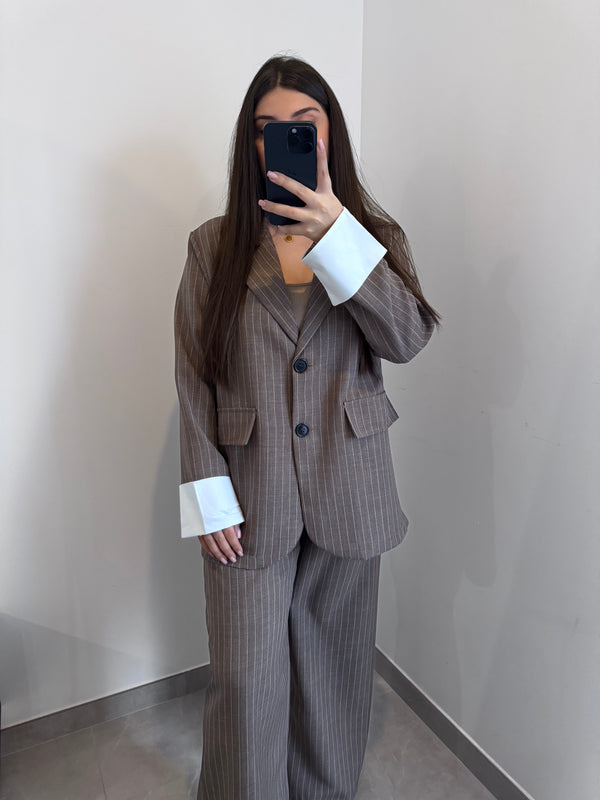 Ensemble tailleur à rayures - TAUPE
