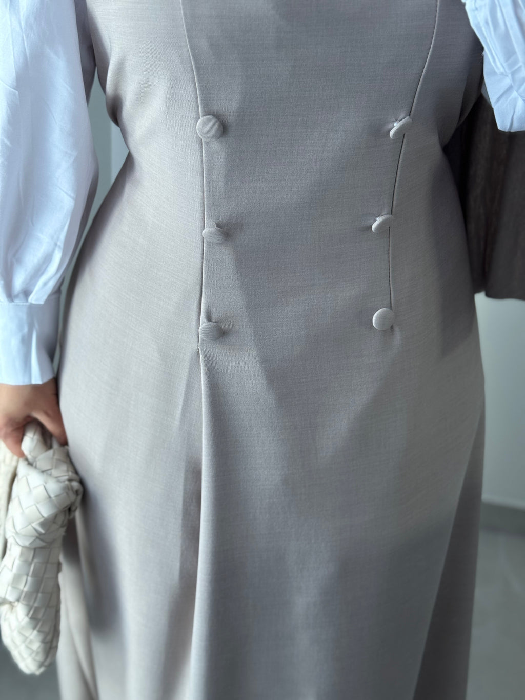 ROBE SANS MANCHE « DUNE »  - TAUPE