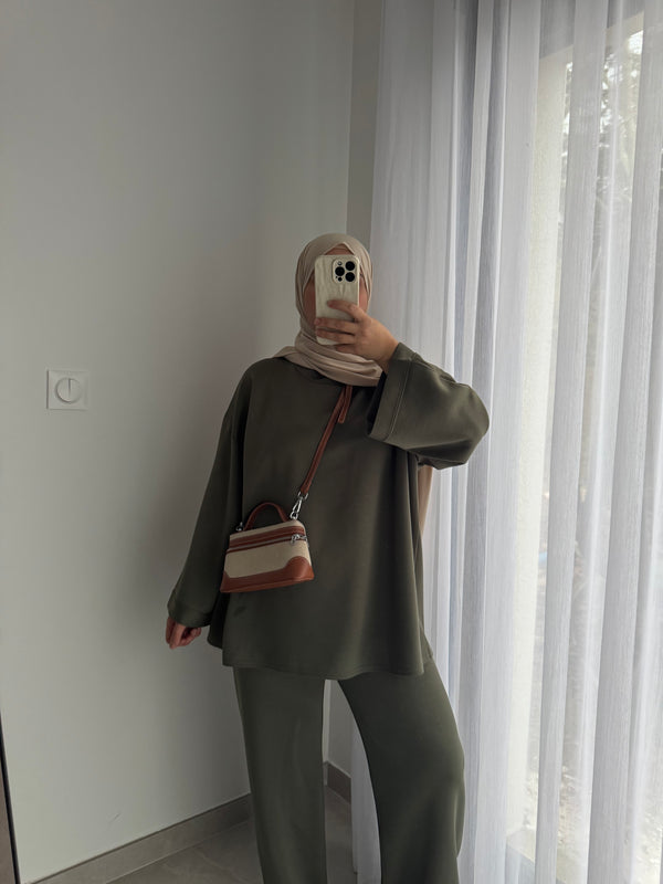 Ensemble sport - KAKI