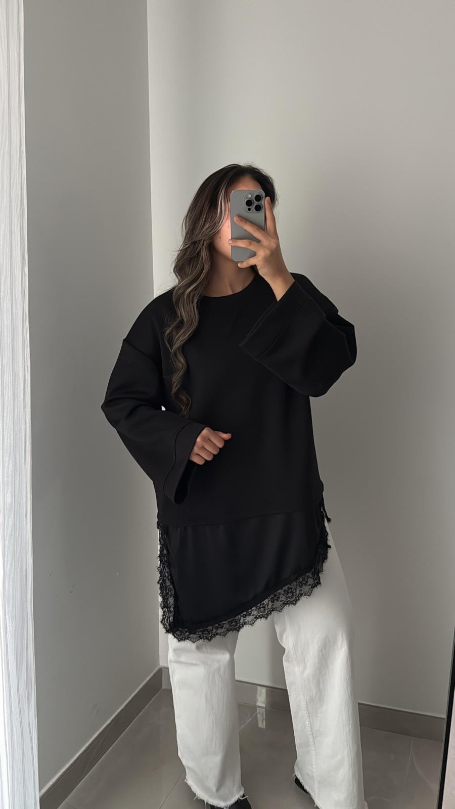 Pull oversize avec détails dentelle - NOIR