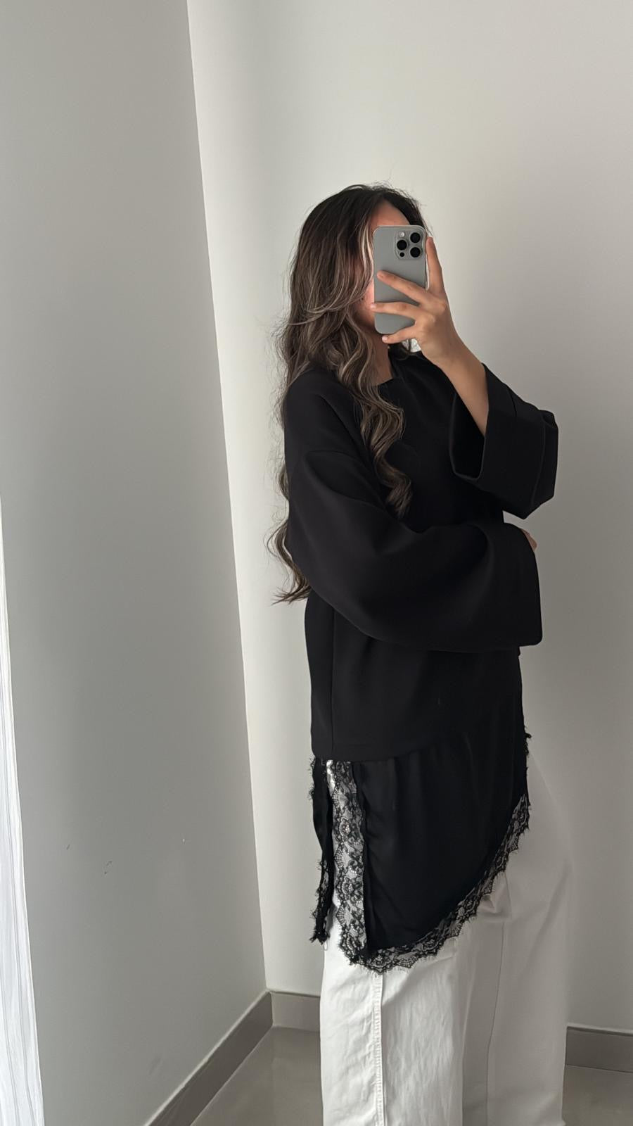 Pull oversize avec détails dentelle - NOIR