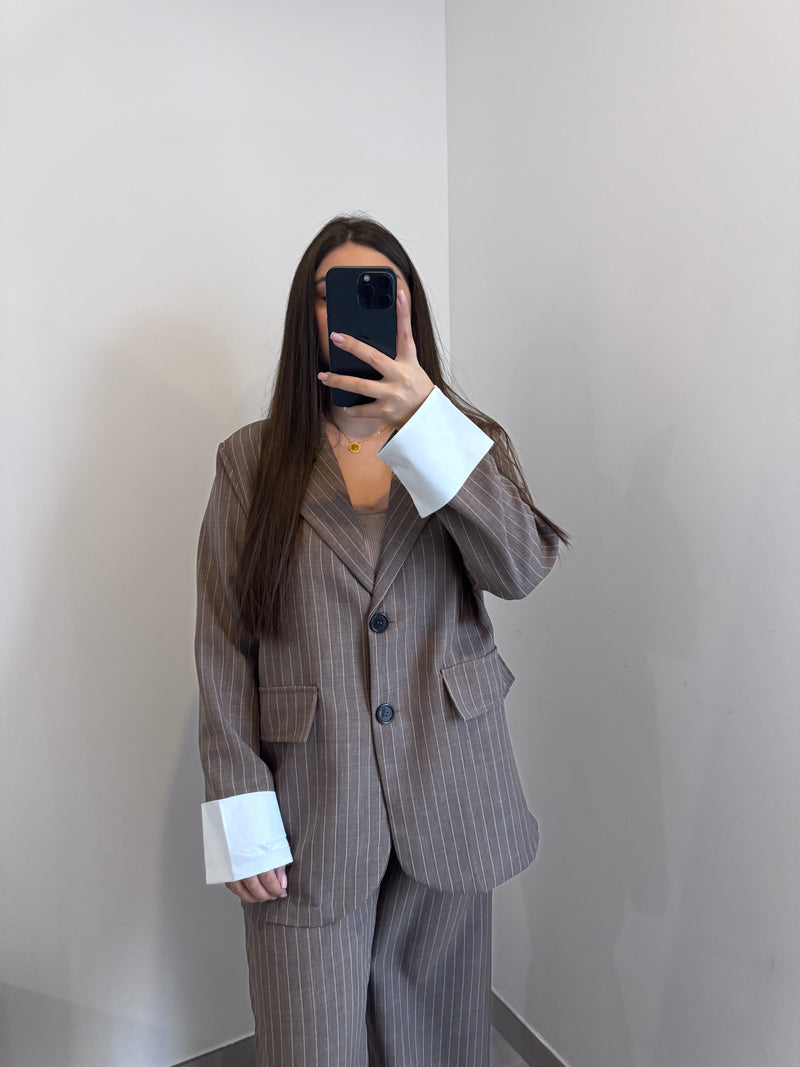 Ensemble tailleur à rayures - TAUPE