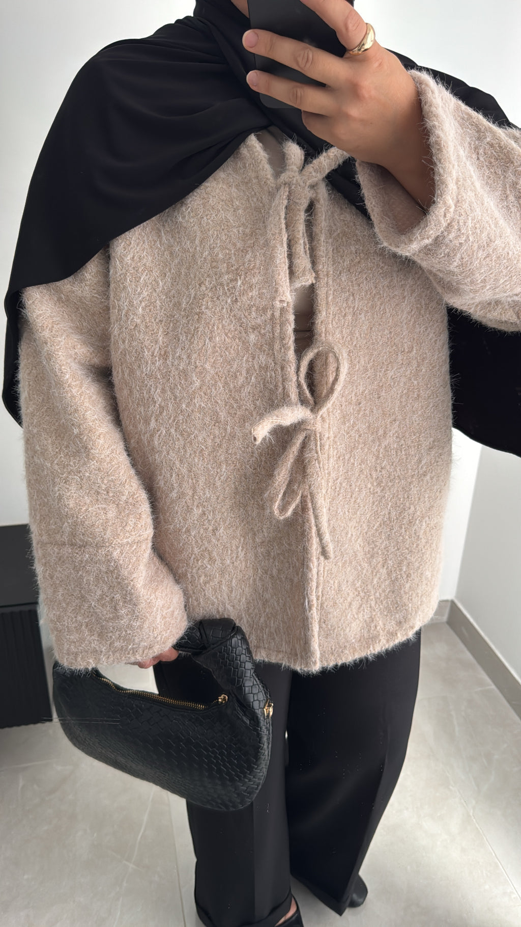 Gilet doux à noeud - BEIGE