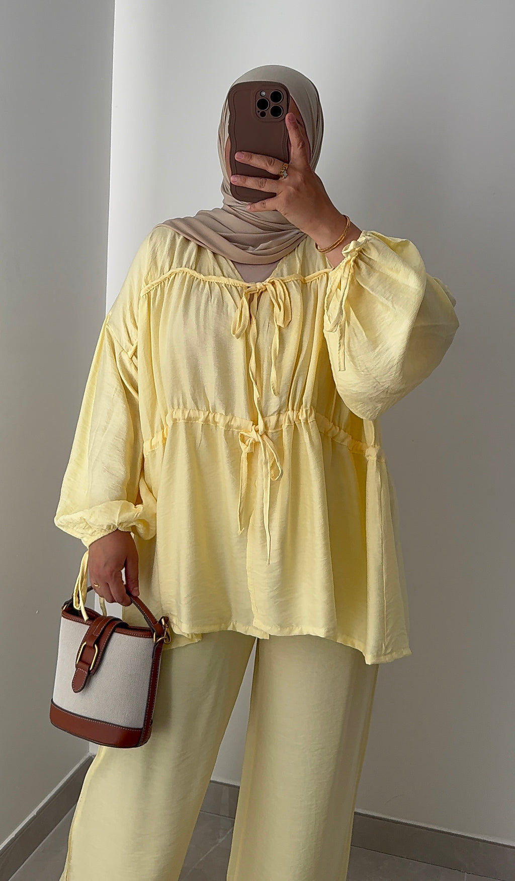 Ensemble LAYAH- JAUNE BEURRE