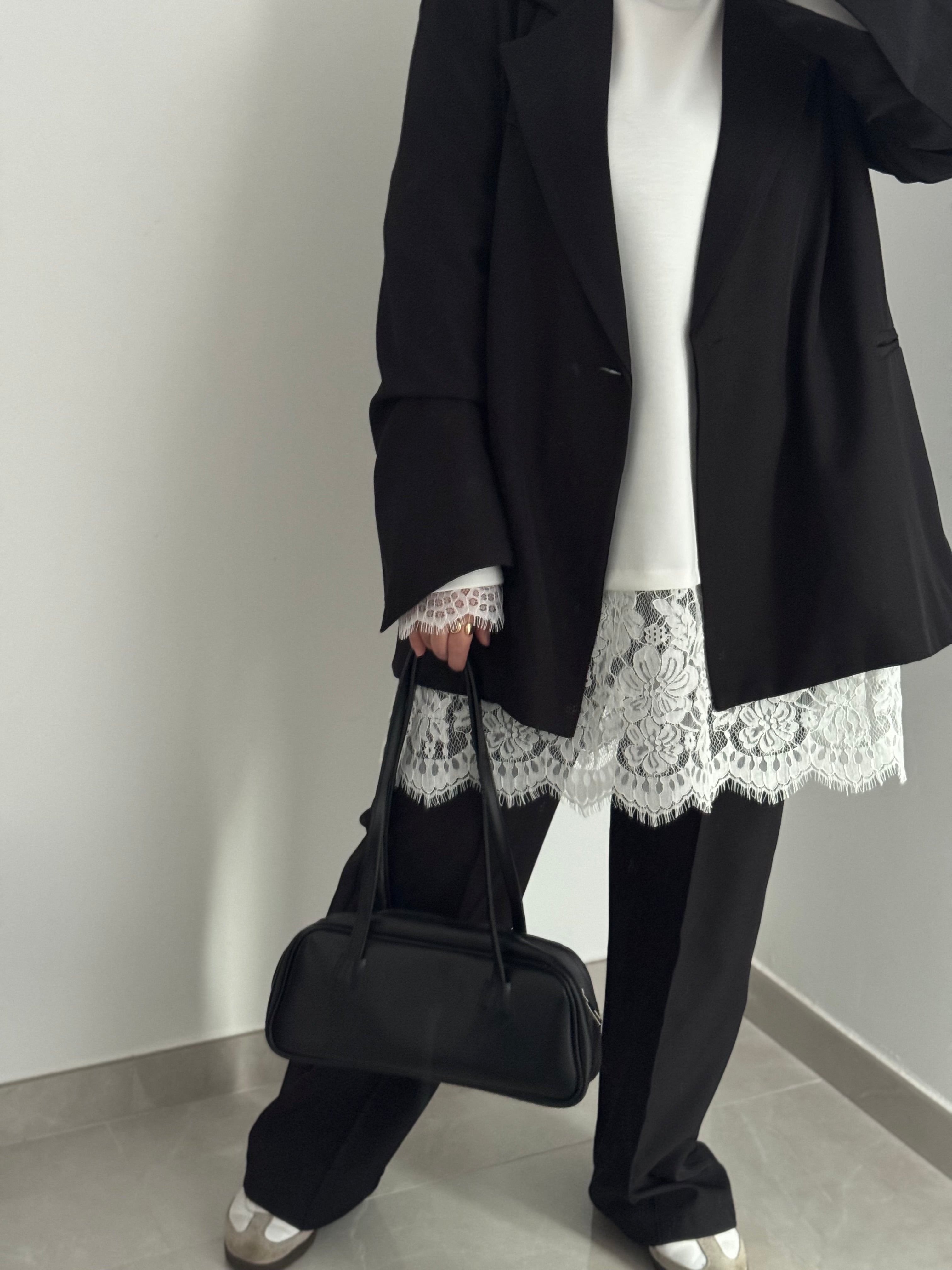 Pull détails dentelle - BLANC