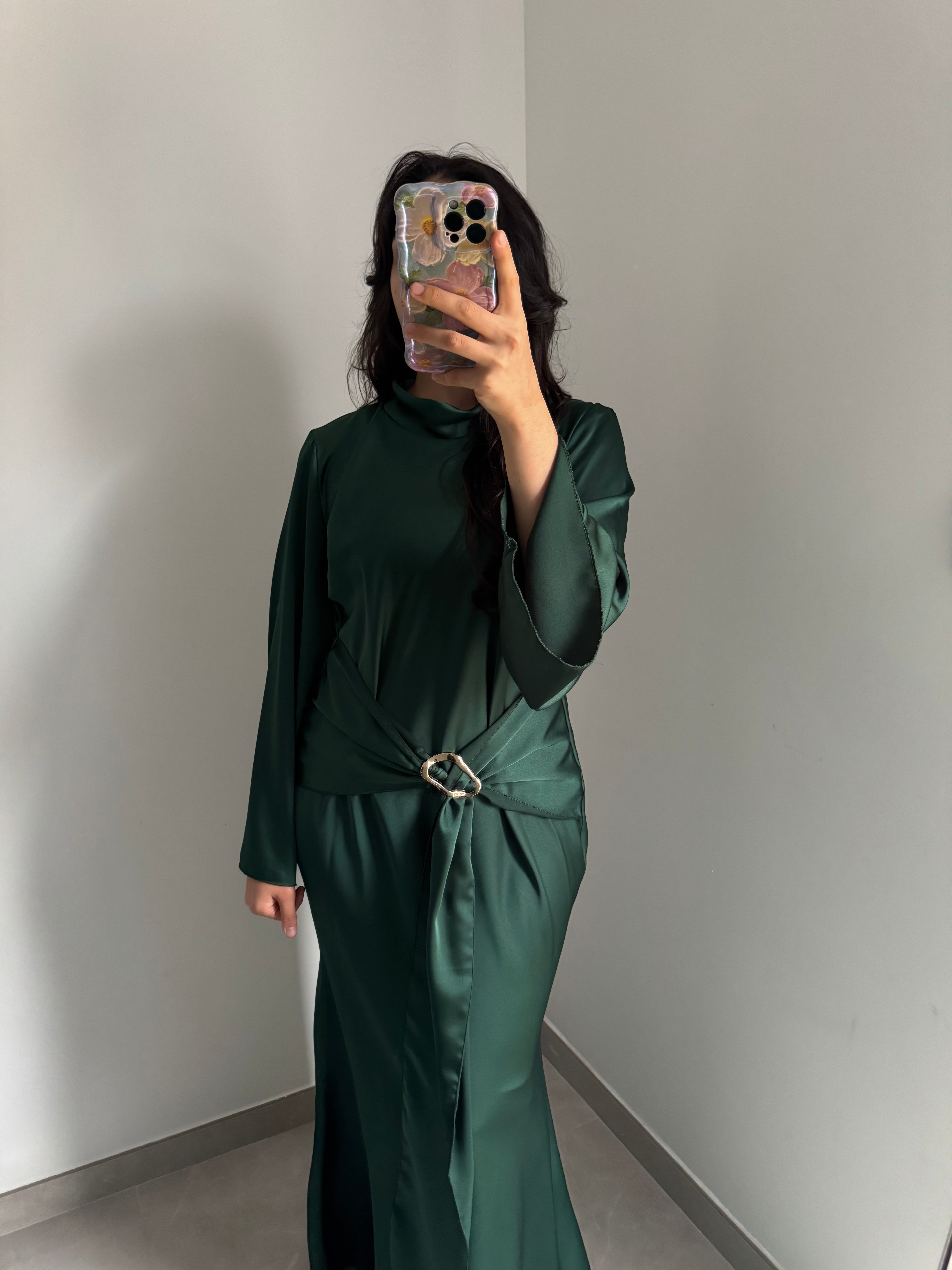 Robe satinée - VERT ÉMERAUDE