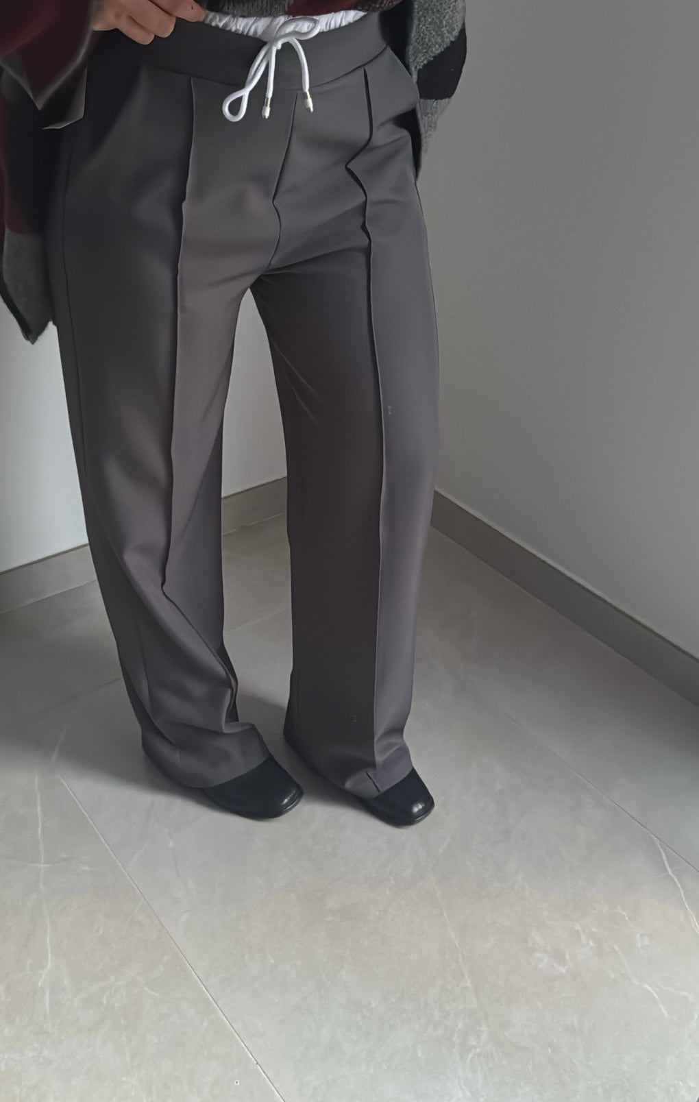 Pantalon fluide avec taille élastique - GRIS